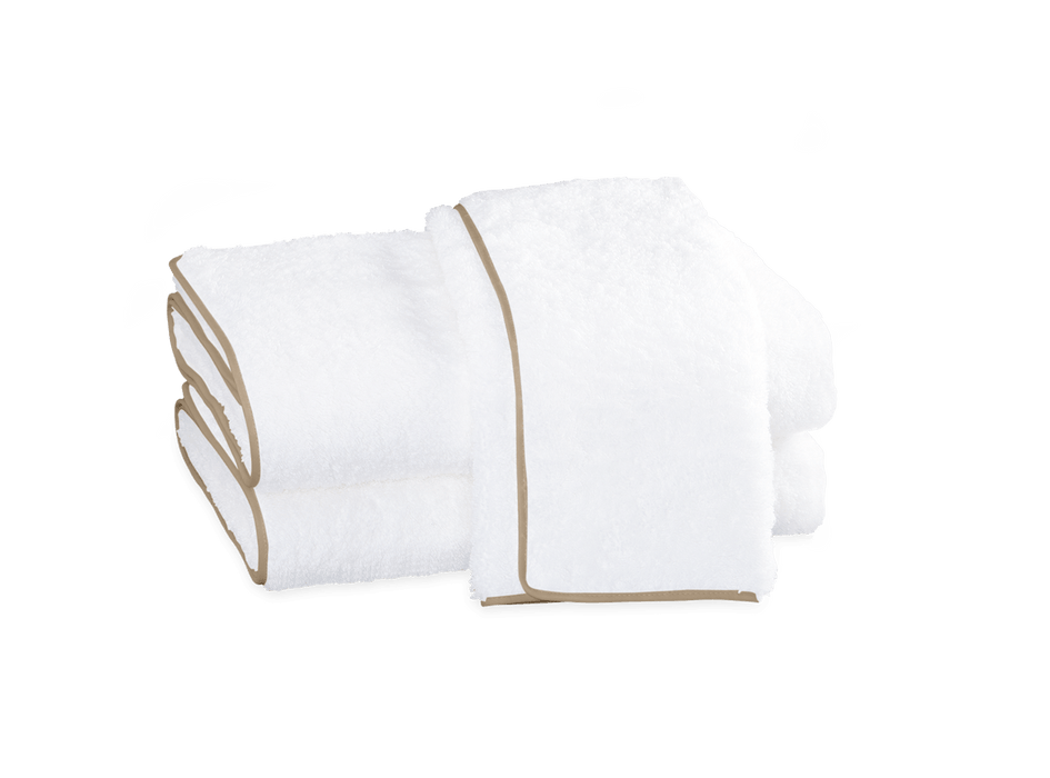 Cairo Bath Towel With Piped Trim