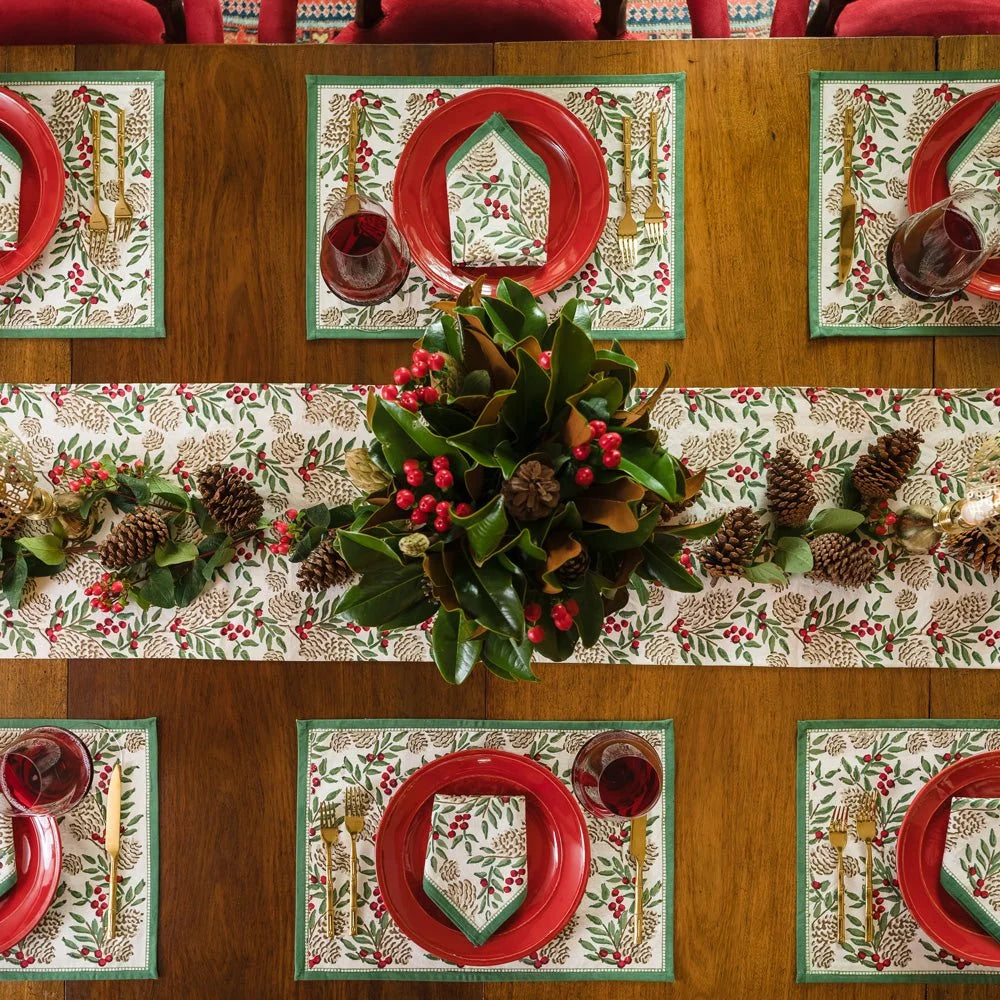 Christmas Garland Table Runner