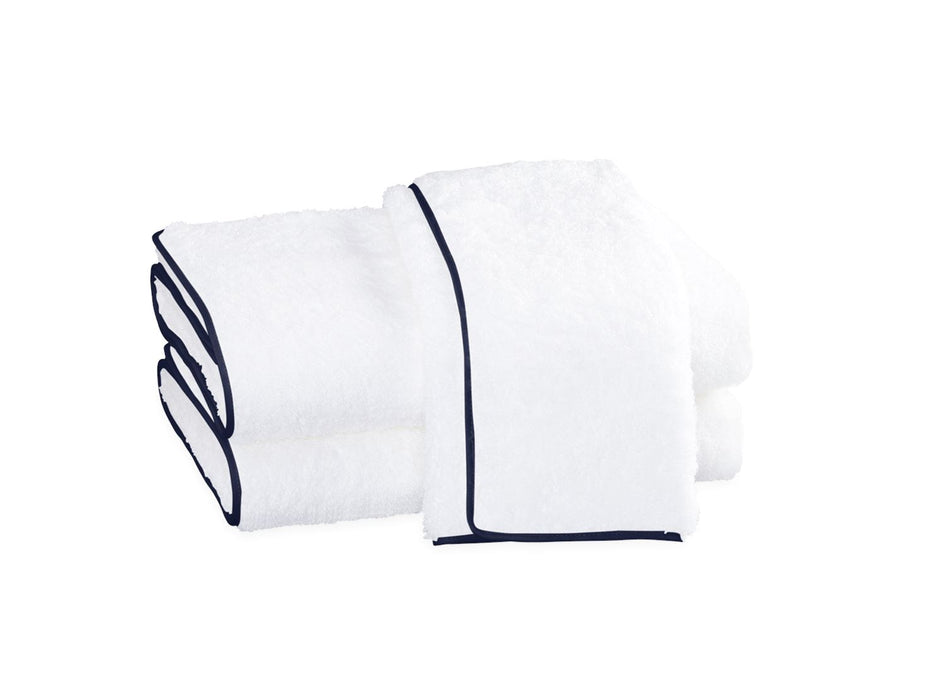 Cairo Bath Towel With Piped Trim Bath Towels Matouk White with Navy Trim 
