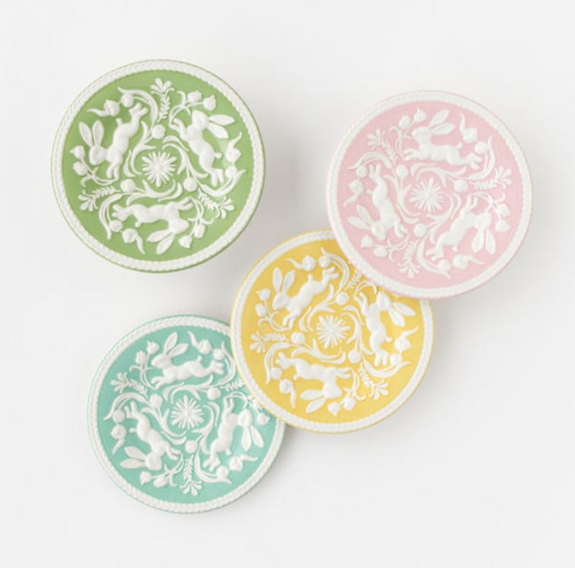 Ceramic Embossed Easter Plate Set of 4 Easter Decorations 180 Degrees 
