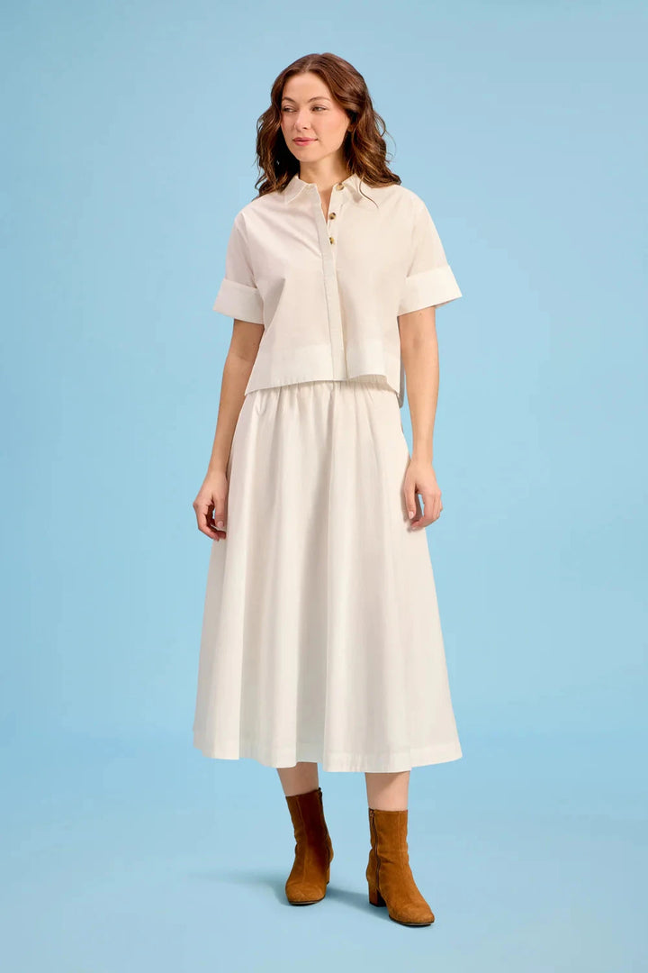 Club Shirt - White Womens Shirt Livro 