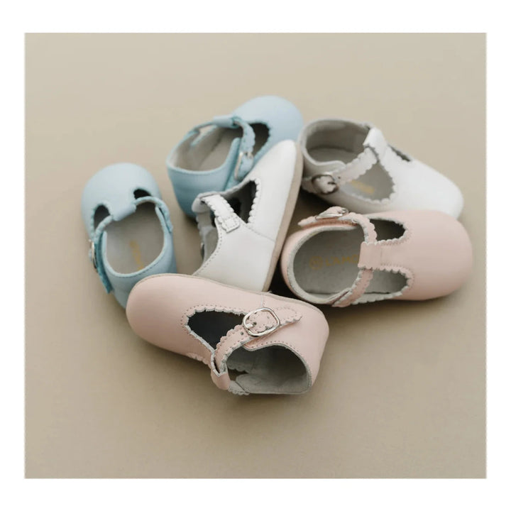 Elodie Girls Scalloped T-Strap Mary Jane Crib Shoe - Pink Children Shoes L'Amour 