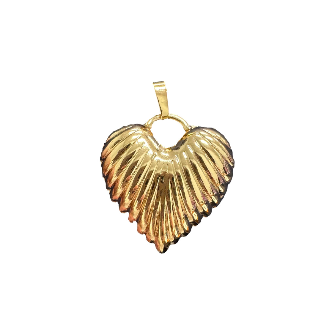 Large Ribbed Heart Charm Necklace Charm Shiver and Duke 