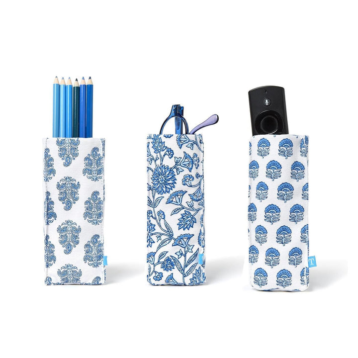 "Looking Good" Blue Block Glasses Case Reading Glasses Two's Company 