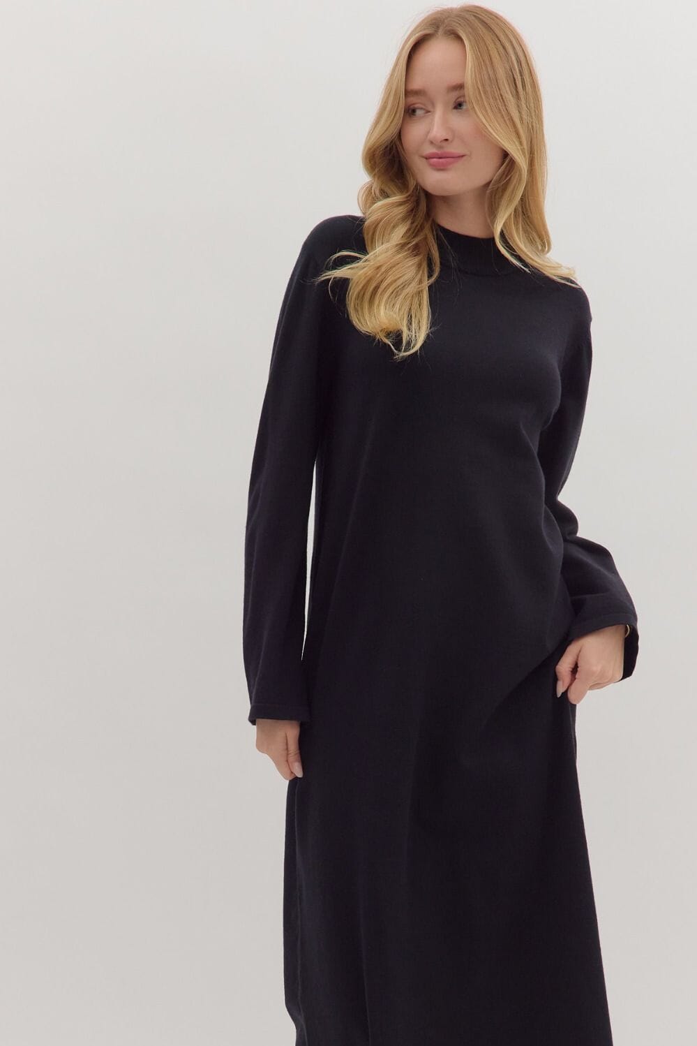 Mock Neck Long Sleeve Dress - Black Womens Dress Entro 