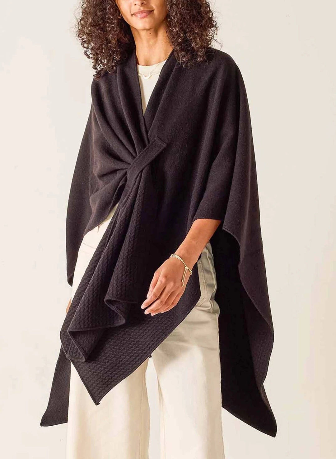 Modern Travel Wrap - Black Womens Sweater MerSea 