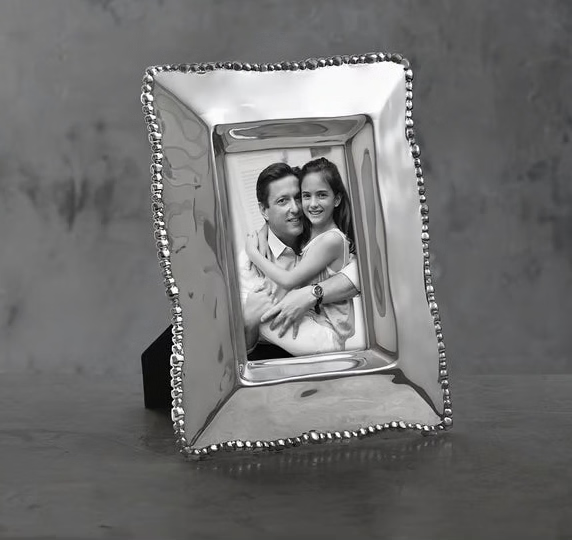 Organic Pearl Frame 5"x7" Picture Frames Beatriz Ball 