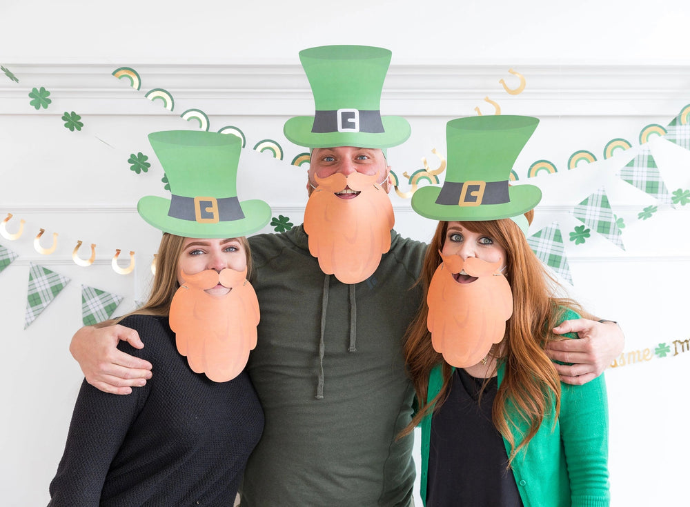 St. Patrick's Day Hat and Beard Set Paper Plates My Mind's Eye 