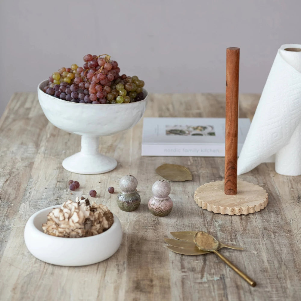 Stoneware Footed Bowl with Reactive Crackle Glaze Bowl Creative Co-Op - Bloomingville 