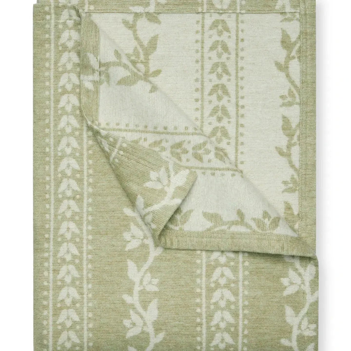 The Lightweight Blanket in Springtime Green Blanket ChappyWrap 