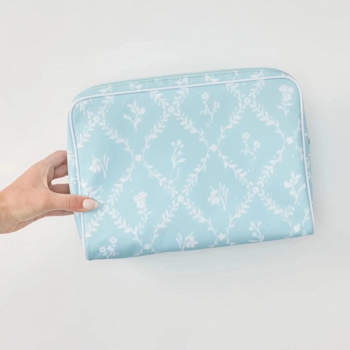 Toiletry Bag - Blue Trellis Cosmetic/Accessories Bags Weezie 