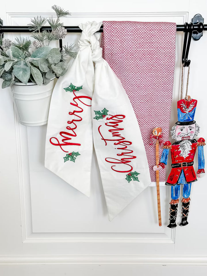 Traditional Nutcracker Stake Door Hanger Round Top Collection 