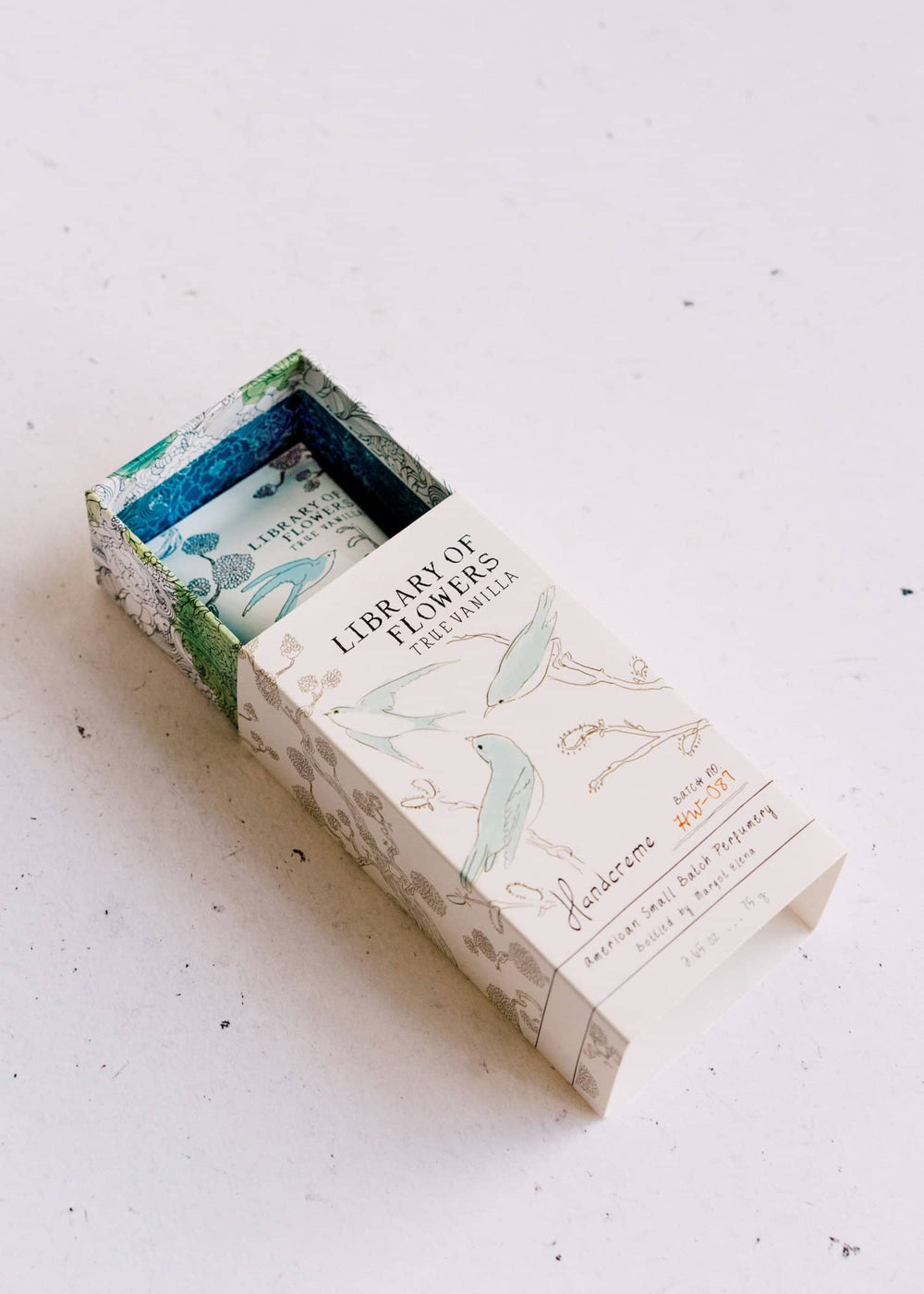 True Vanilla Boxed Handcreme Hand Lotion Lollia 