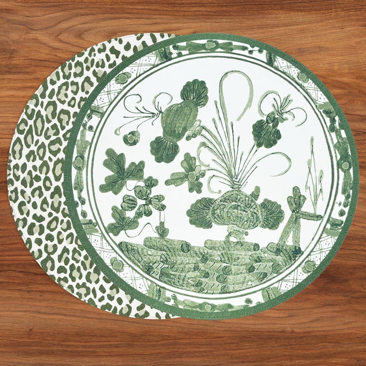 VIDA Faenza and Leopard Reversible Round Placemats - Set of 4 - White & Green Placemats Beatriz Ball 