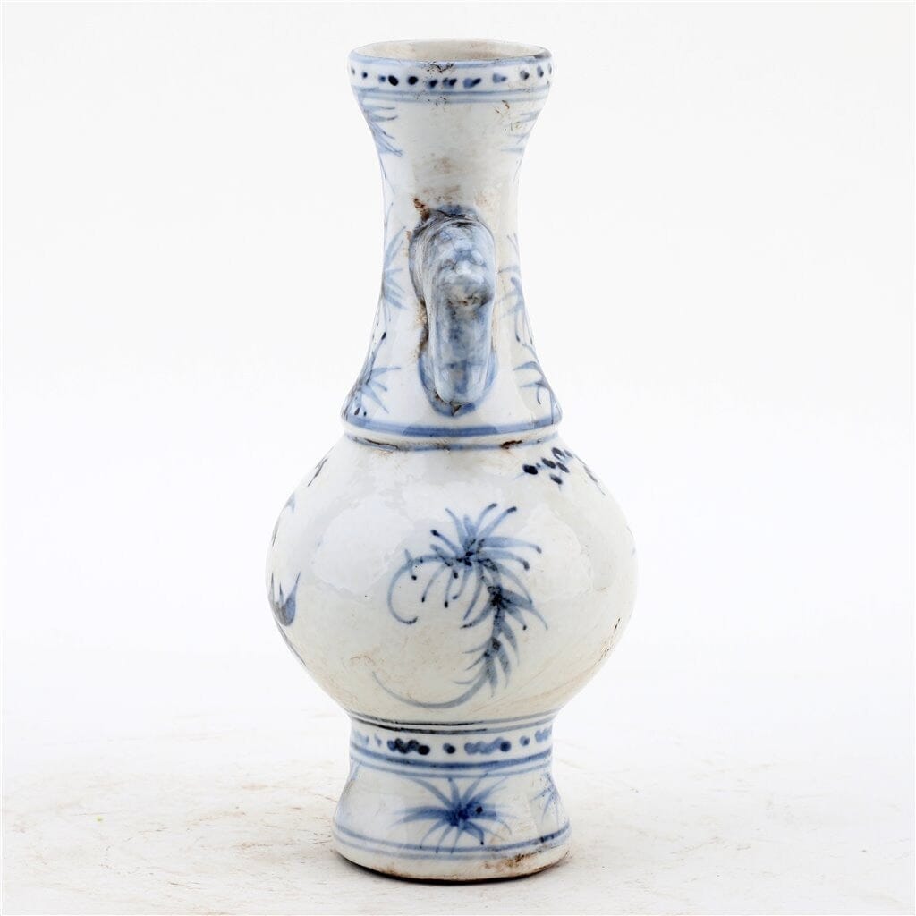 Blue And White Winged Vase Vase Danny's Fine Porcelain 